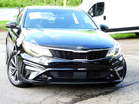 Used 2019 Kia Optima EX image 12