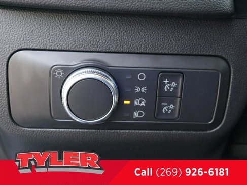 Used 2022 Ford Escape SE w/ Cold Weather Package image 24