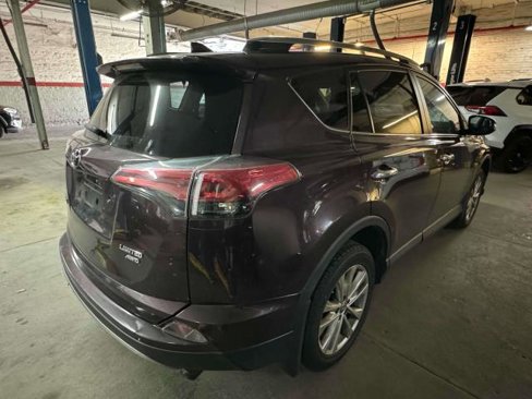 Used 2018 Toyota RAV4 Limited image 6