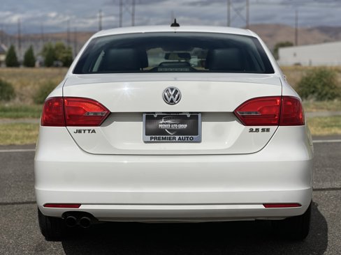 Used 2013 Volkswagen Jetta SE image 6