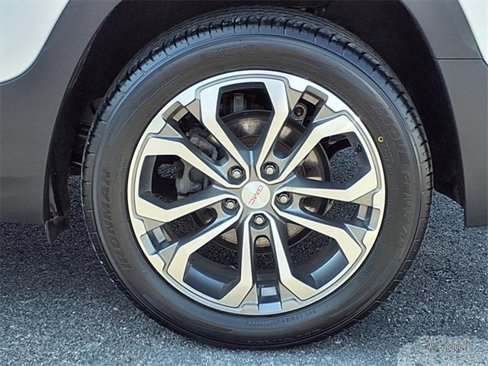 Used 2018 GMC Terrain SLT image 8