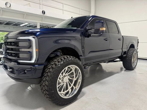 Used 2023 Ford F250 Platinum image 8