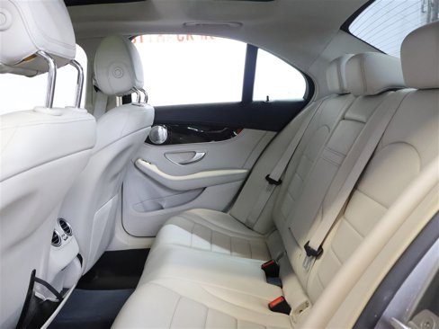 Used 2015 Mercedes-Benz C 300 4MATIC Sedan image 11
