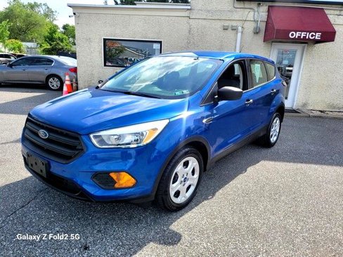 Used 2017 Ford Escape S image 3