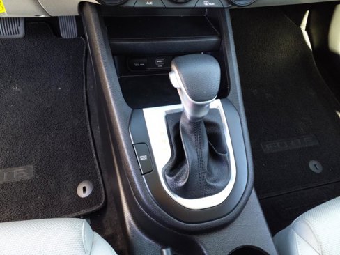 Used 2023 Kia Forte LXS image 10