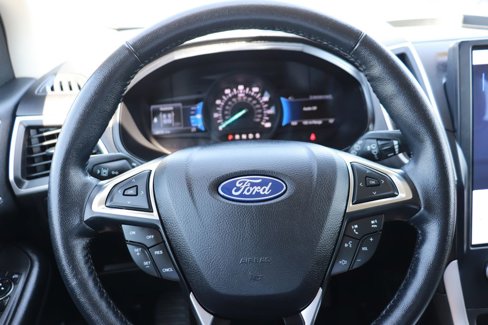 Used 2023 Ford Edge SEL image 17