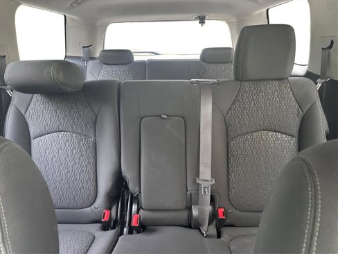 Used 2013 GMC Acadia SLE image 14
