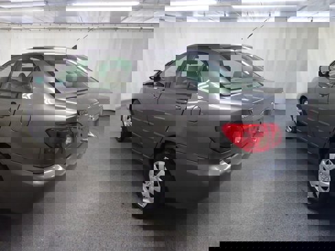 Used 2007 Toyota Corolla CE image 5