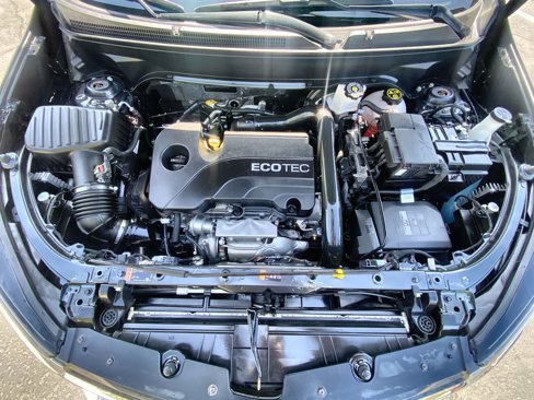 Used 2022 Chevrolet Equinox LT w/ LPO, Cargo Package image 29