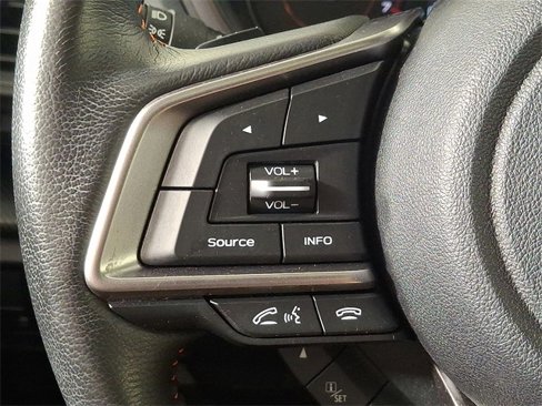 Used 2021 Subaru Crosstrek 2.0i Premium w/ Moonroof Package image 21