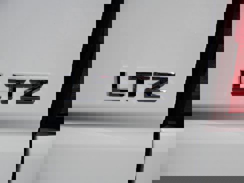 Used 2021 Chevrolet Silverado 1500 LTZ image 12