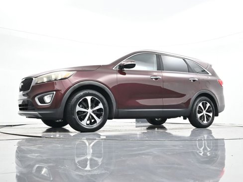 Used 2017 Kia Sorento EX image 36