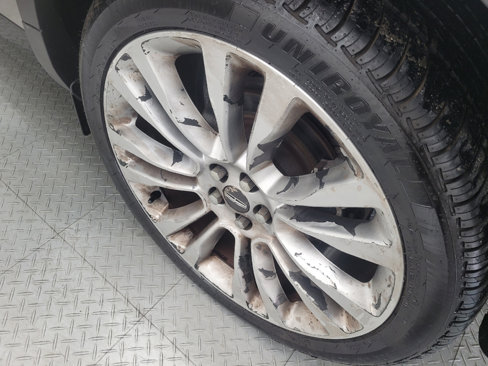 Used 2016 Lincoln MKX Reserve w/ Climate Package image 31
