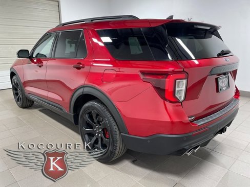 Used 2021 Ford Explorer ST w/ Equipment Group 401A image 4
