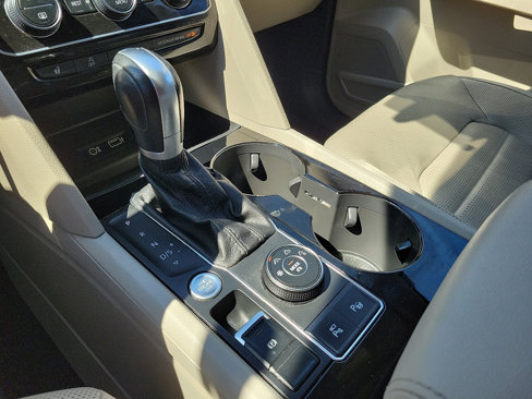 Used 2019 Volkswagen Atlas SEL Premium image 20
