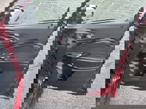 New 2025 Chevrolet Trax RS w/ Sunroof Package image 31