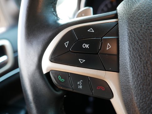 Used 2014 Jeep Grand Cherokee Limited image 28