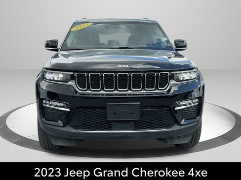 Used 2023 Jeep Grand Cherokee 4WD 4xe image 2