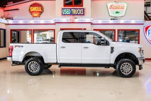Used 2020 Ford F250 XLT w/ XLT Premium Package image 10