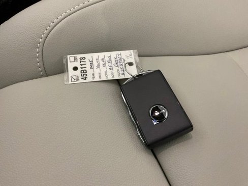 New 2025 Volvo XC40 B5 Plus w/ Protection Package Premier image 49