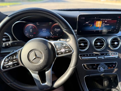 Used 2021 Mercedes-Benz C 300 Sedan image 6