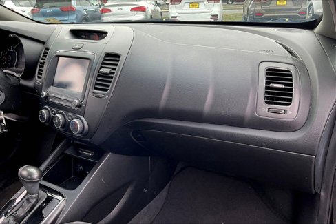 Certified 2018 Kia Forte LX w/ LX Popular Package image 24