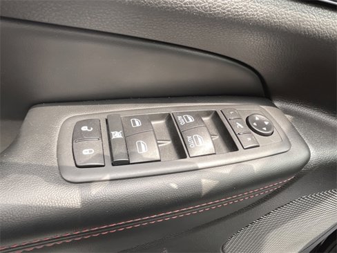 Used 2021 Jeep Grand Cherokee Trailhawk image 23