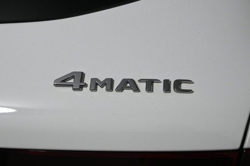 Used 2021 Mercedes-Benz GLC 300 4MATIC image 36