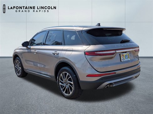 Used 2020 Lincoln Corsair AWD w/ Equipment Group 101A image 3