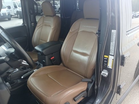 Used 2020 Jeep Gladiator Rubicon image 39