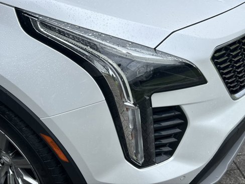 Used 2019 Cadillac XT4 Premium Luxury w/ Cold Weather Package image 7