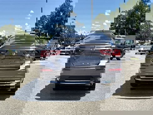Used 2021 Honda Insight Touring image 6