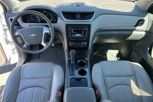 Used 2017 Chevrolet Traverse Premier image 18