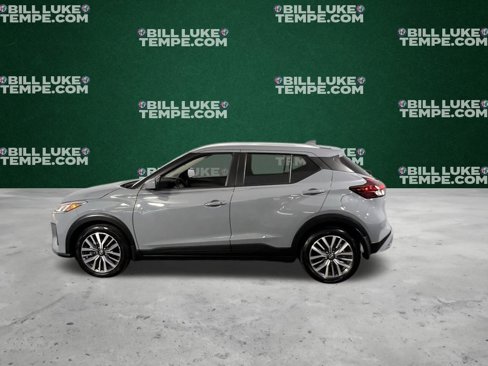 Used 2024 Nissan Kicks SV image 11