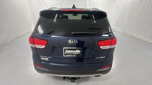 Used 2016 Kia Sorento EX w/ EX Premium Package image 4