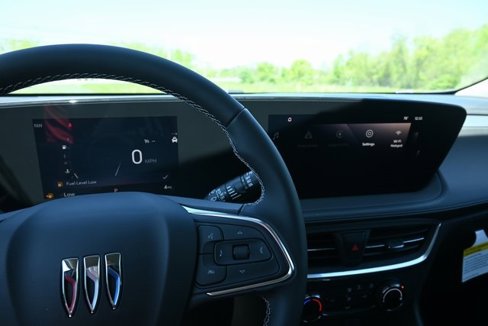 Used 2024 Buick Encore GX Preferred image 19
