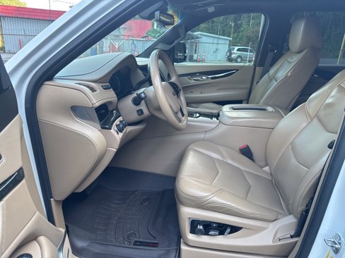 Certified 2019 Cadillac Escalade Platinum image 9