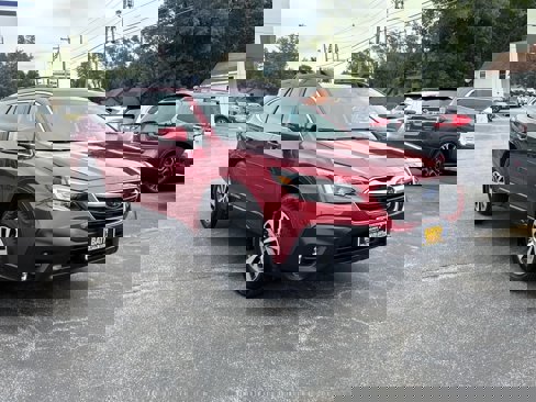 Used 2022 Subaru Outback Premium image 3