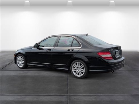 Used 2009 Mercedes-Benz C 300 Sedan image 3