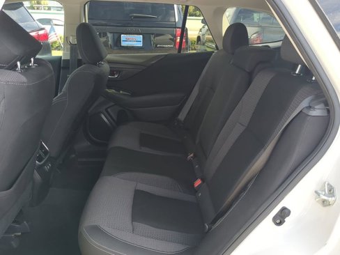 Used 2022 Subaru Outback Premium image 13