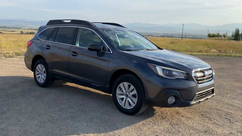 Used 2019 Subaru Outback 2.5i Premium image 2