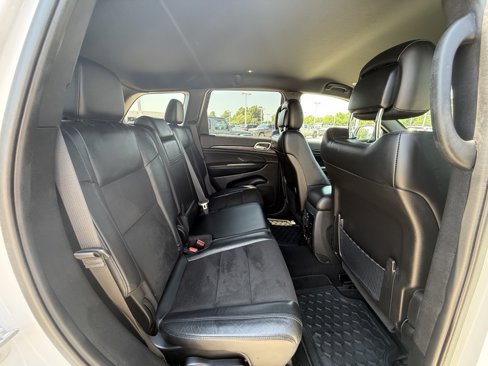 Used 2021 Jeep Grand Cherokee Laredo X image 13