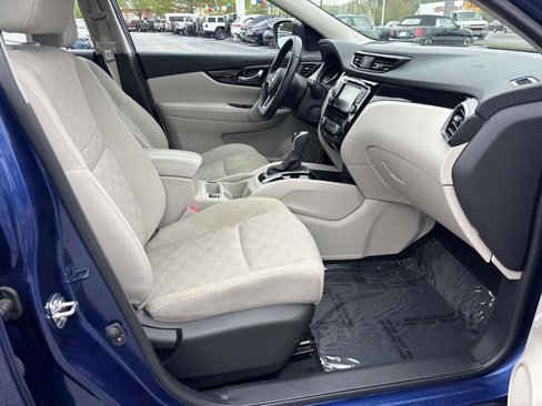 Used 2020 Nissan Rogue Sport SV w/ All-Weather Package image 14