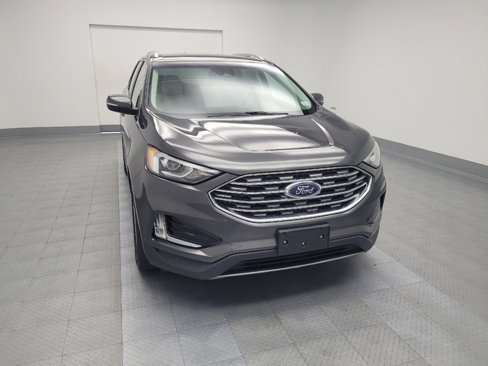 Used 2019 Ford Edge Titanium image 14