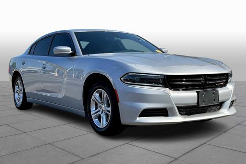 Used 2022 Dodge Charger SXT w/ Leather Interior Group image 2