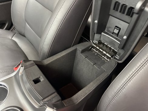 Used 2015 Ford Explorer Limited image 27