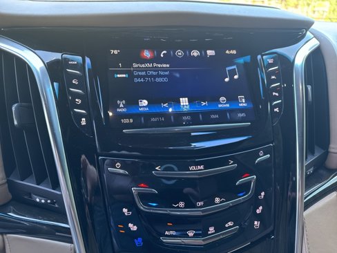Certified 2019 Cadillac Escalade Platinum image 23