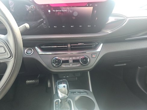Used 2025 Buick Envista Preferred image 20