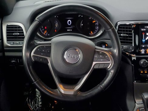 Used 2020 Jeep Grand Cherokee Altitude image 28