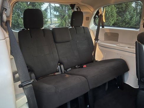 Used 2011 Dodge Grand Caravan Mainstreet w/ PWR Convenience Group image 13